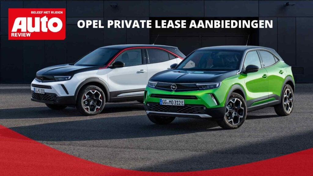 De Opel Mokka in de kleuren 'Arctis White' en 'Iconic Green' met contrasterende zwarte motorkap en dak